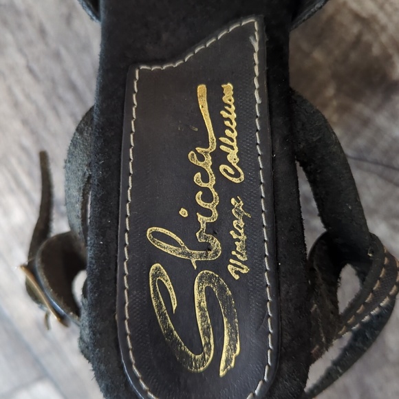 Sandals - Picture 5 of 5